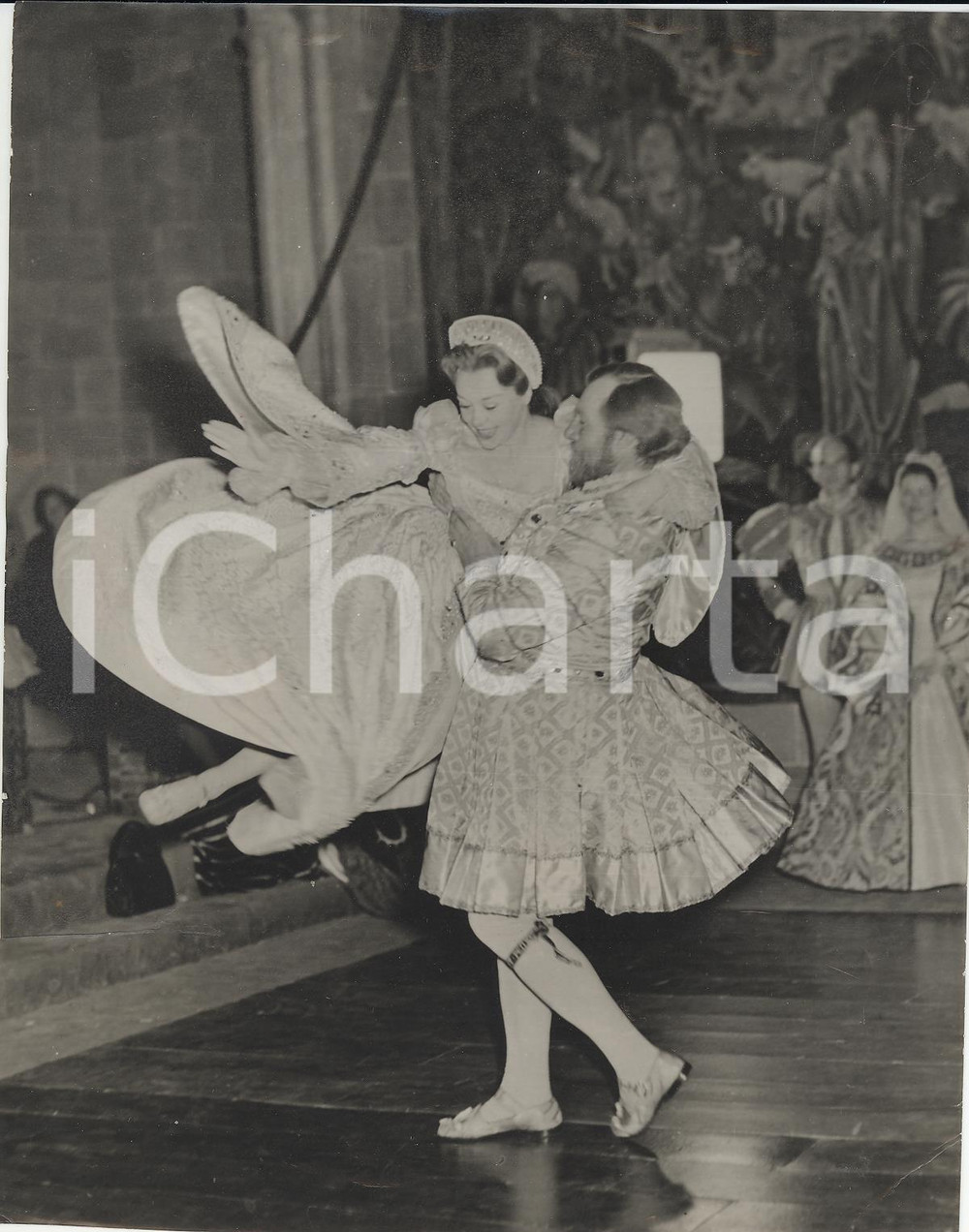 Fotografia d epoca originale 1953 LONDON West End Theatre  Glynis JOHNS James ROBERTSON JUSTICE Photo 15x20 1