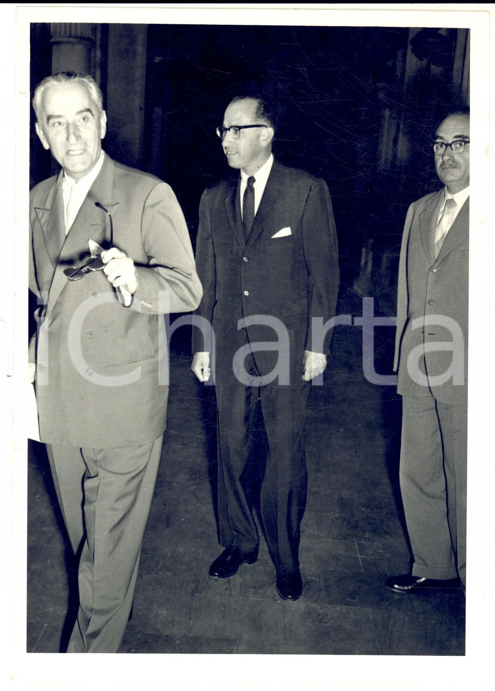 Fotografia d epoca originale 1957 UNIVERSITA  DI TORINO Arrivo di Jonas SALK e Guido GUASSARDO Foto 13x18 cm 1
