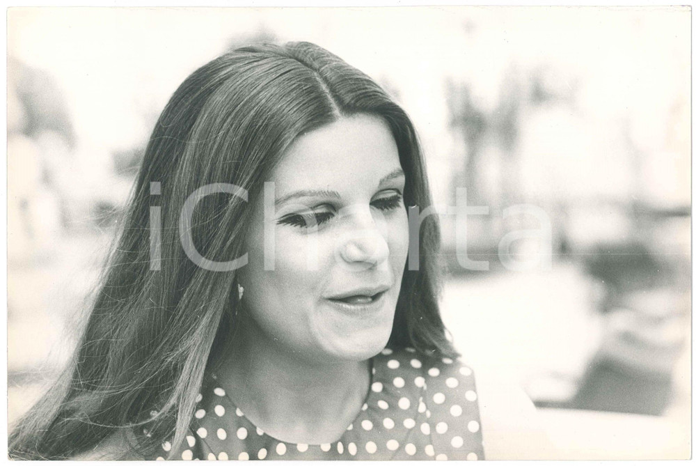 Fotografia d epoca originale 1965 ca COSTUME ITALIA Ritratto della cantante MILVA 2 Foto 30x20 cm 1