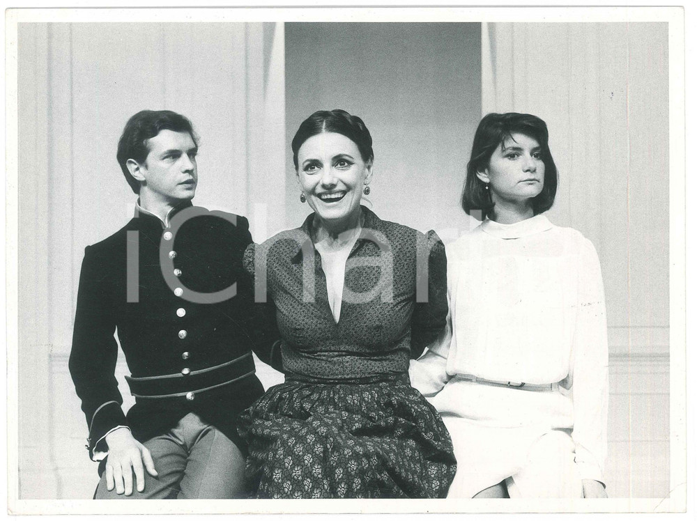 Fotografia d epoca originale 1983 TEATRO PARENTI Tartufo Giovanni CRIPPA Lucilla MORLACCHI Manuela VERCHI 1