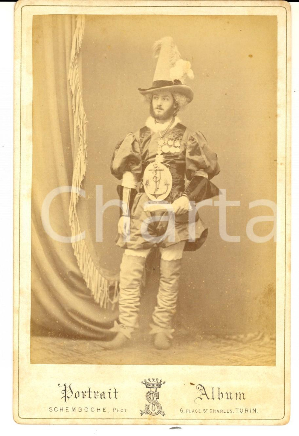 Fotografia d epoca originale 1870 ca TORINO Cantante lirico in costume di scena  Foto SCHEMBOCHE RARA 1