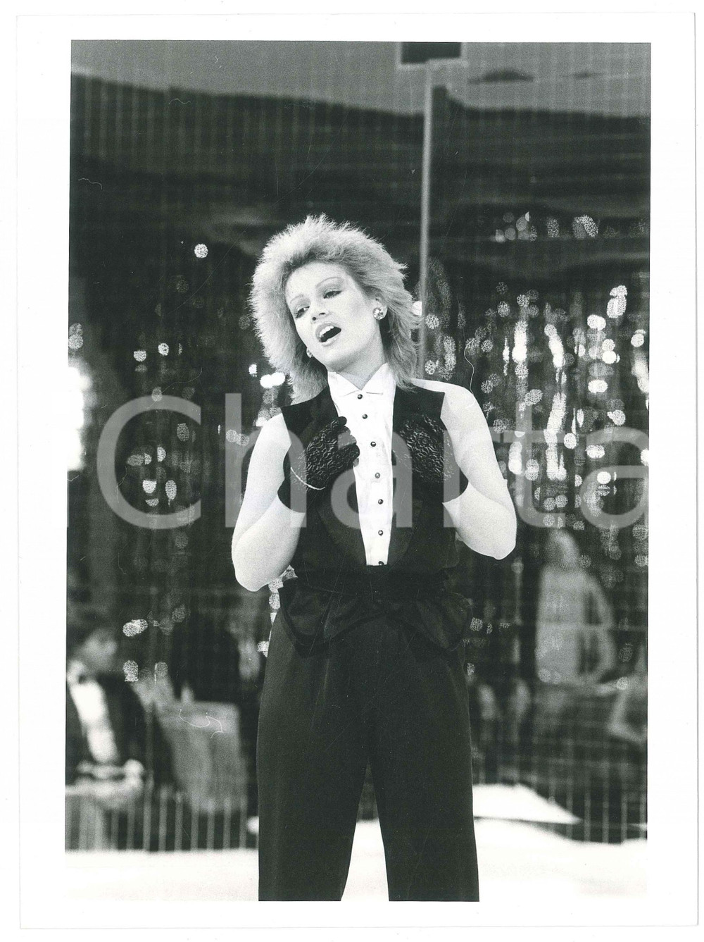 Fotografia d epoca originale 1985 ca MUSICA ITALIA Cantante Tiziana RIVALE  Ritratto 4 Foto 1