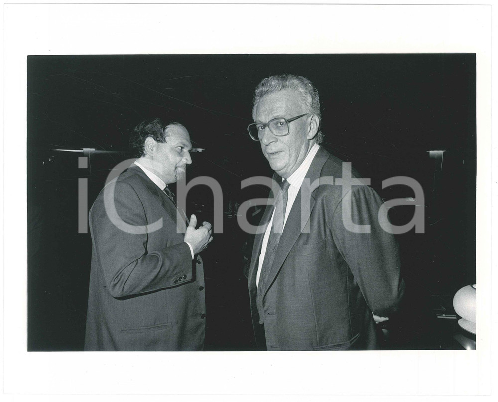 Fotografia d epoca originale 1985 ca ITALIA  COSTUME Giampaolo PANSA Daniel KRAUS Foto 25x20 cm 1
