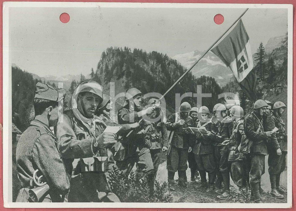 Cartolina originale da collezione 1939 WW2 Fanteria studia le mappe Foto per cartolina ditta Paolo MARZARI 1