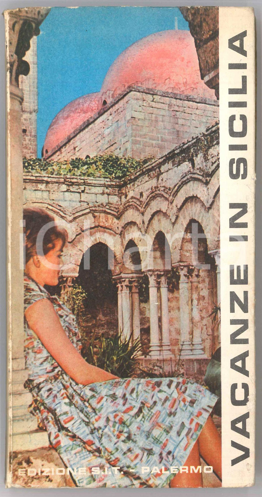1961 TURISMO - S.I.T. PALERMO - Vacanze in Sicilia - ILLUSTRATO 192 pp. Volume originale, con copertina flessibile, illustrato b/n.PAGINE: 192  GOOD/buono ma tracce d'uso marginali Formato: 11x22 cm originale e autentica 1