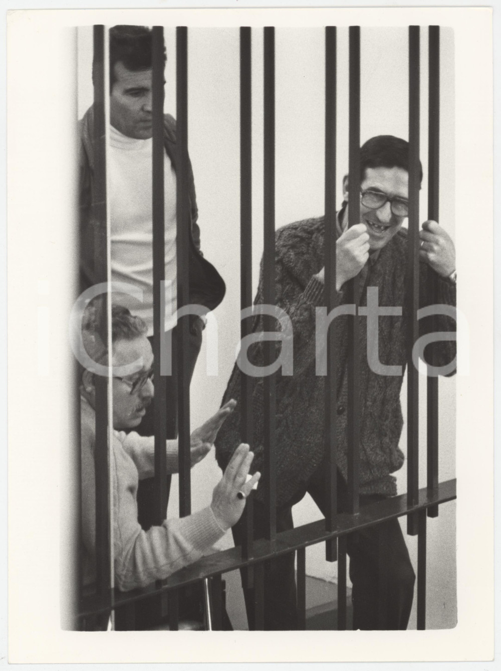 Fotografia d epoca originale 1986 MAXIPROCESSO DI PALERMO  Luciano LIGGIO tra gli imputati  Foto 18x24 1