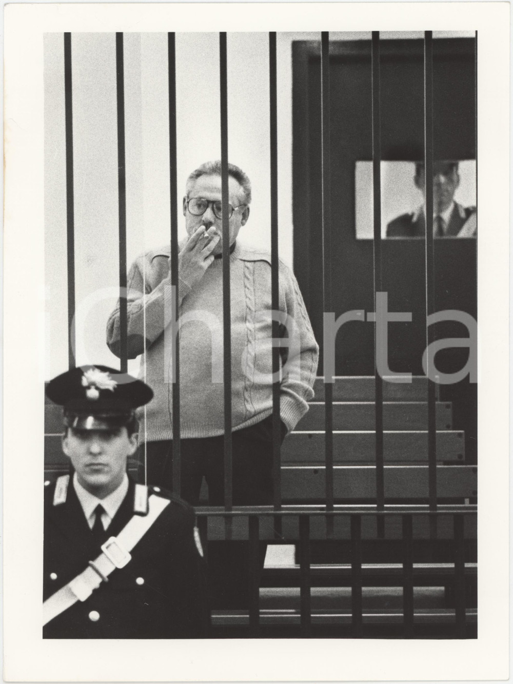 Fotografia d epoca originale 1986 MAXIPROCESSO DI PALERMO  Luciano LIGGIO  Foto 18x24 cm 2 1