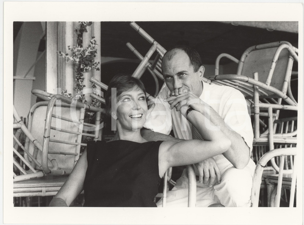 Fotografia d epoca originale 1990 ca CINEMA Mercedes SAMPIETRO con FÃ©odor ATKINE Foto 24x18 cm 1