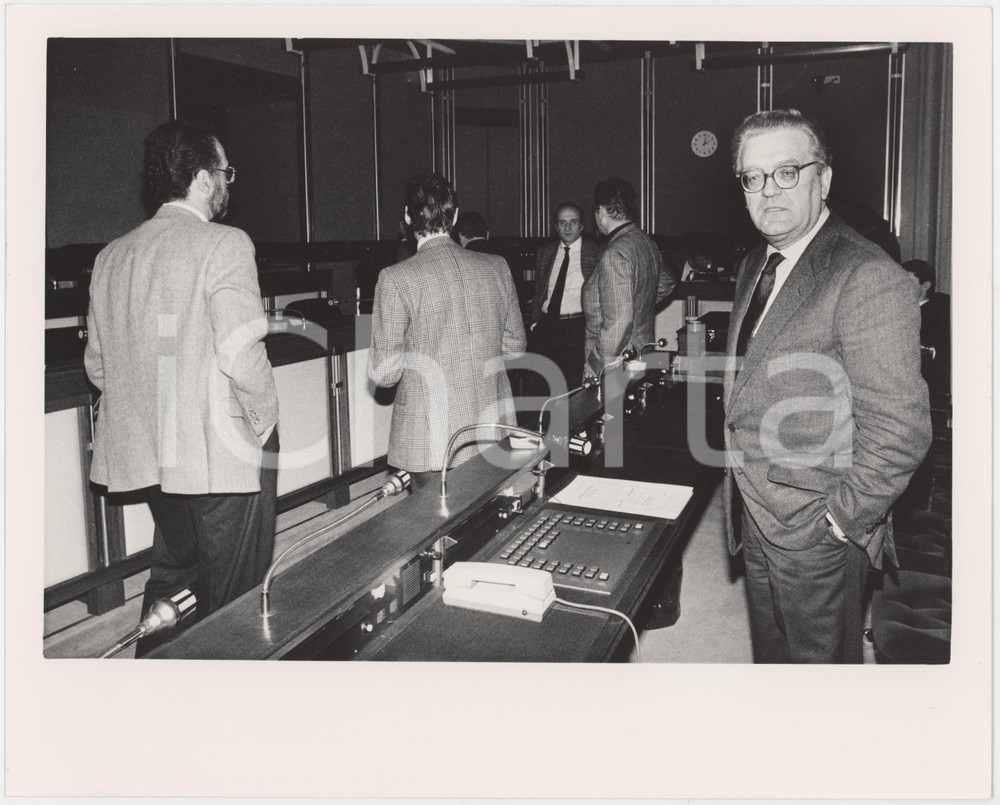 Fotografia d epoca originale 1987 PARLAMENTO Egidio STERPA Presidente commissione Inquirente  Foto 25x20 3 1