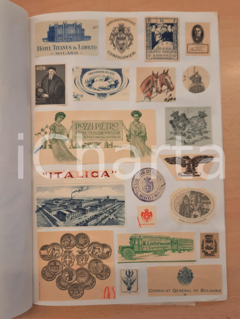 Oggetto da collezione cartaceo 1980 ca COLLEZIONISMO ITALIA Raccolta stemmi carte intestate 400 circa 1