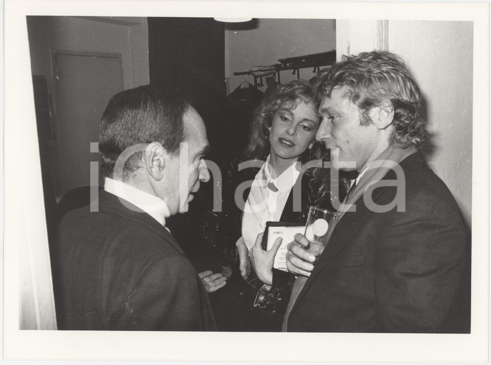 Fotografia d epoca originale 1985 ca TELEVISIONE Sydne ROME Don LURIO JeanPierre LIEUJA Foto 24x18 cm 1