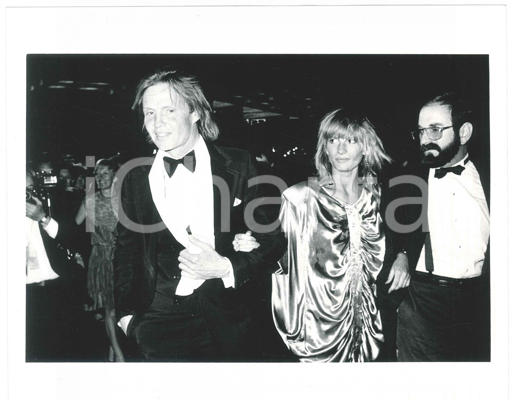 Oggetto da collezione cartaceo 1985 ca CANNES FILM FESTIVAL Jon VOIGHT on red carpet  Photo 25x20 cm 2 1