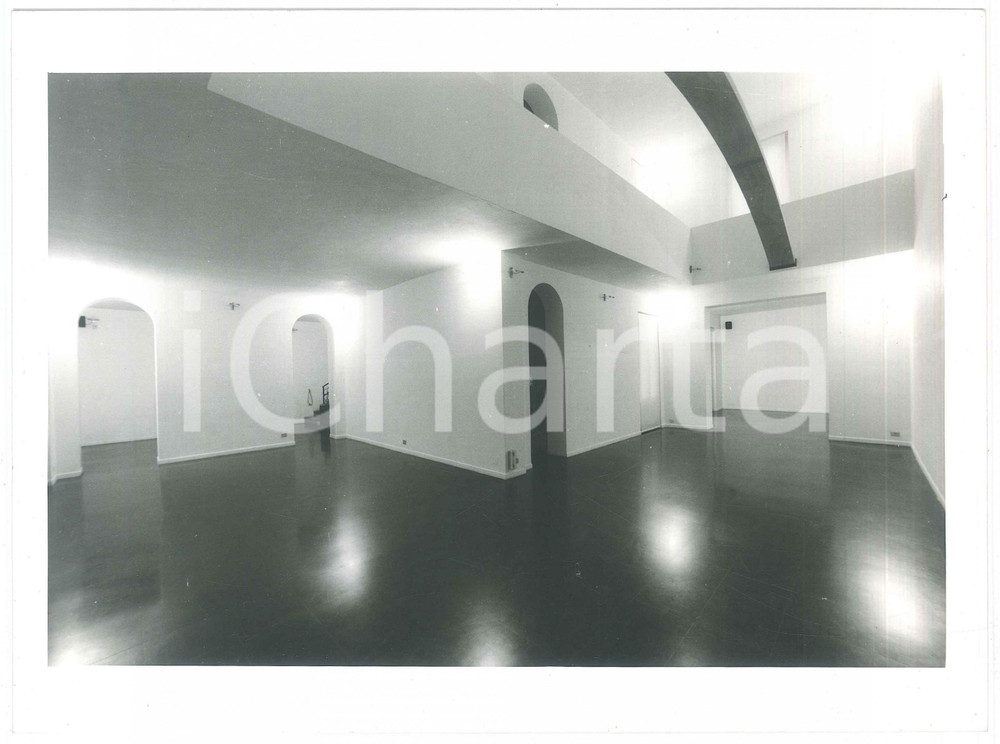 Fotografia d epoca originale 1990 ca MILANO Fondazione MUDIMA  Interni Fotografia 24x18 cm 1