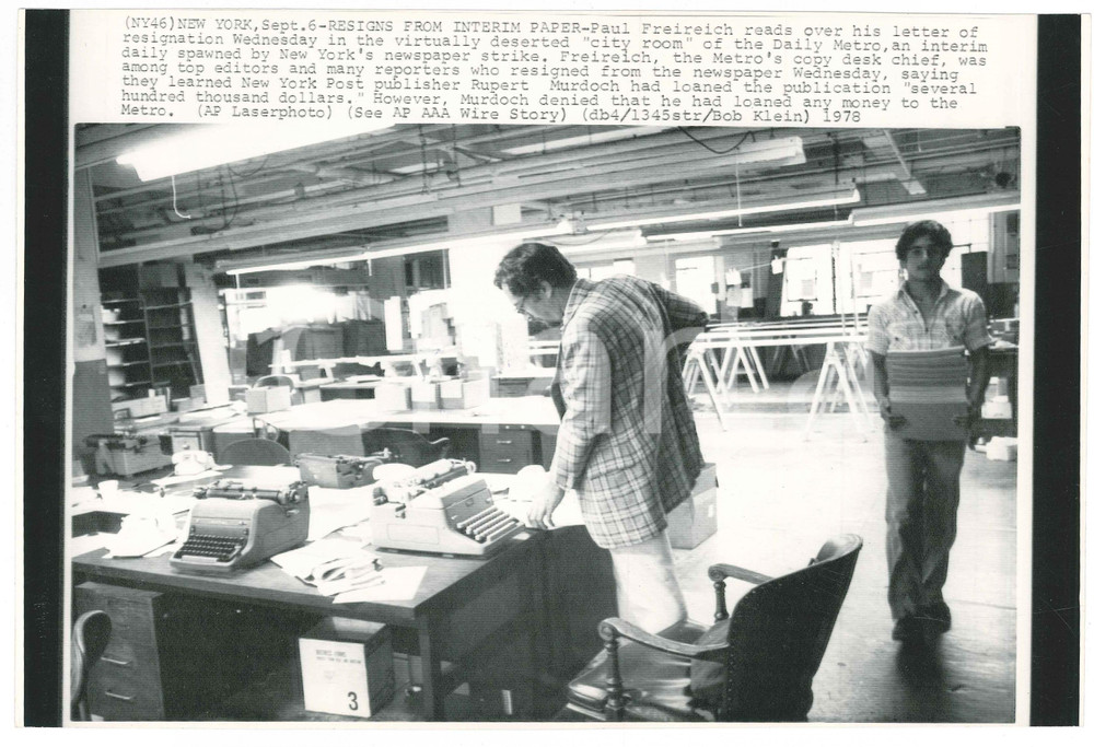 Fotografia d epoca originale 1978 NEW YORK Newspaper Strike  DAILY METRO Resignation Paul FREIREICH Telefoto 1