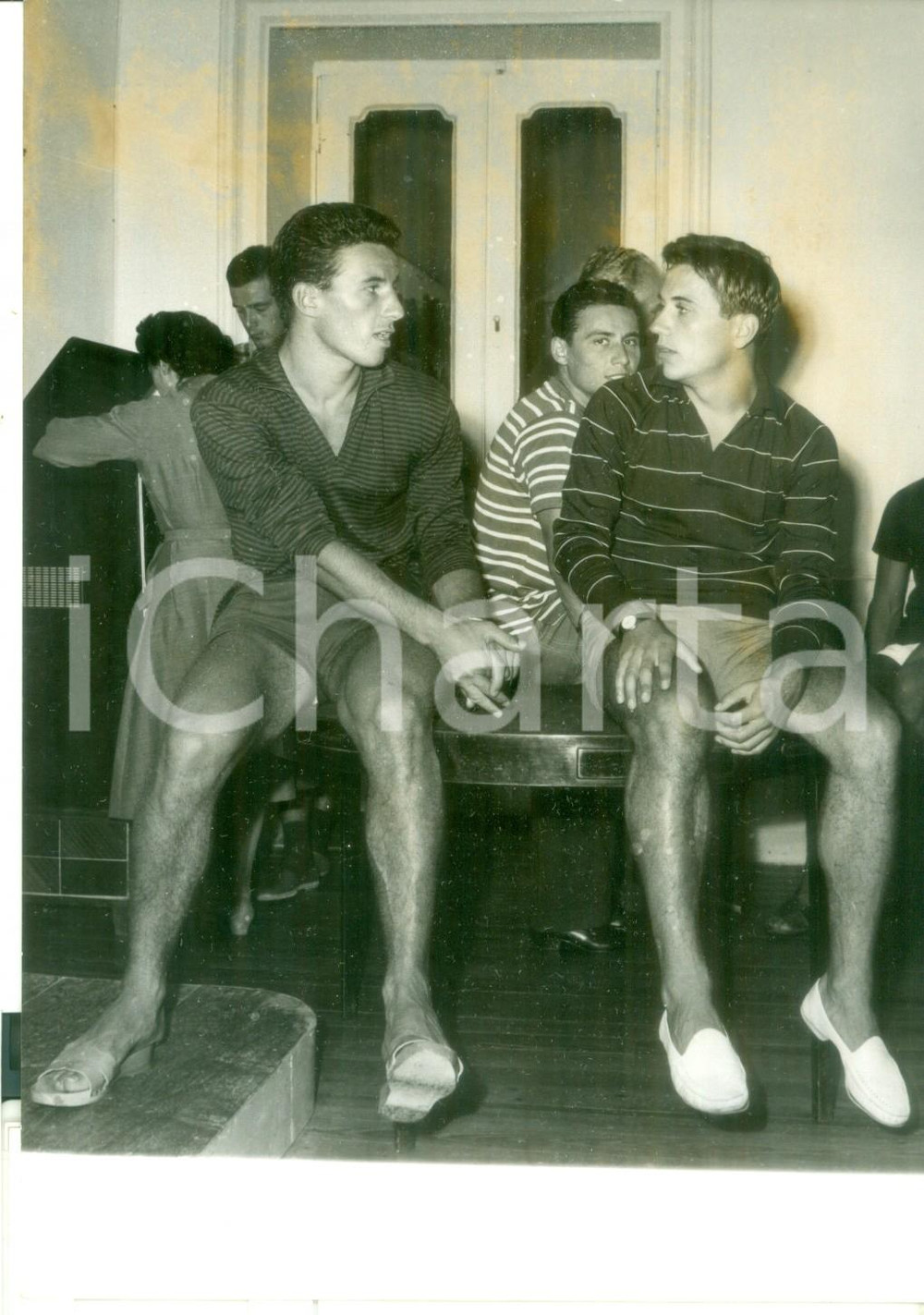 Fotografia d epoca originale 1960 ca GRAGLIA JUVENTUS Calcio  Ernesto CASTANO e Gino STACCHINI in pausa FOTO 1