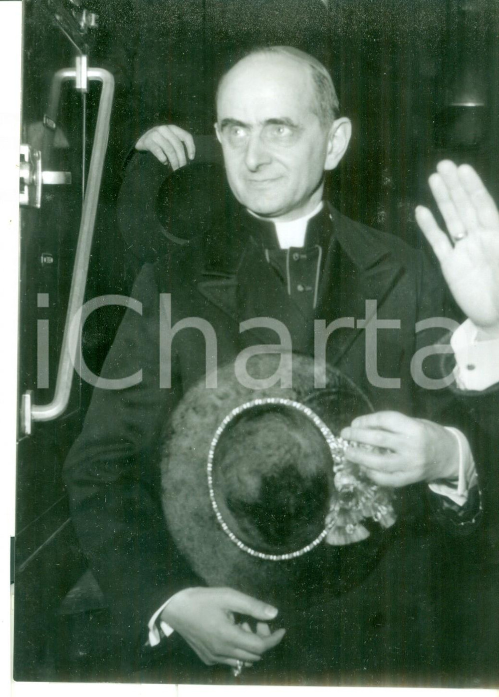 Fotografia d epoca originale 1955 LODI Arrivo alla stazione del card. Giovanni MONTINI diretto a Rho Foto 1