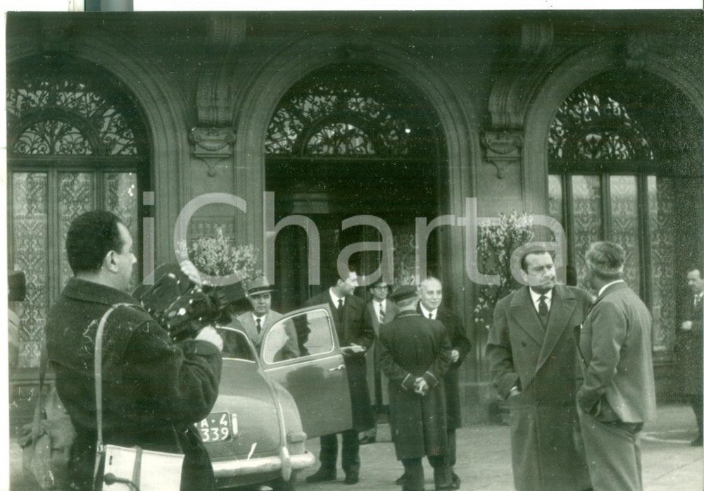 Fotografia d epoca originale 1959 FIRENZE Vittorio MUSSOLINI chiamato a deporre davanti al tribunale militare 1