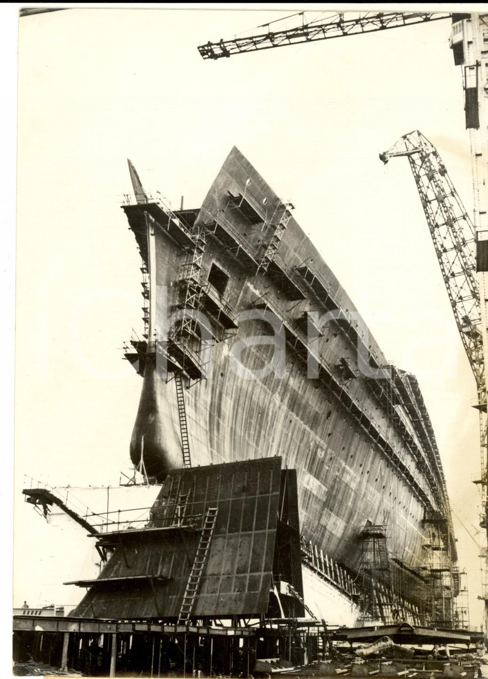 Fotografia d epoca originale 1959 SAINTNAZAIRE Chantiers navaux  Construction du paquebot France  Photo 1