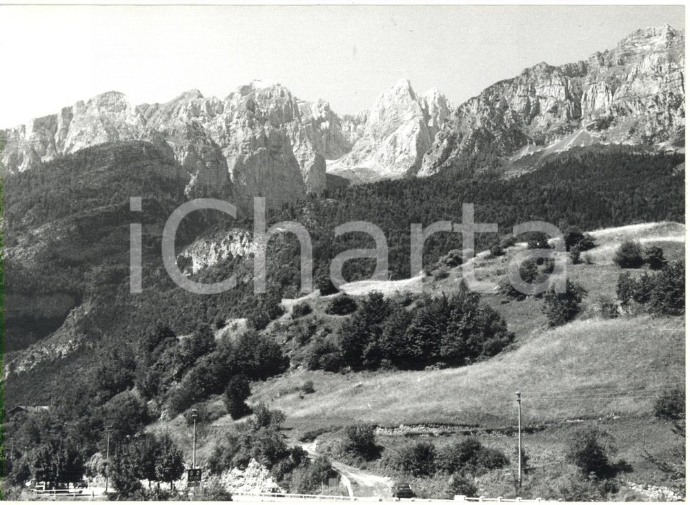 Fotografia d epoca originale 1982 MOLVENO TN Veduta panoramica delle Dolomiti di Brenta Foto 18x13 cm 1