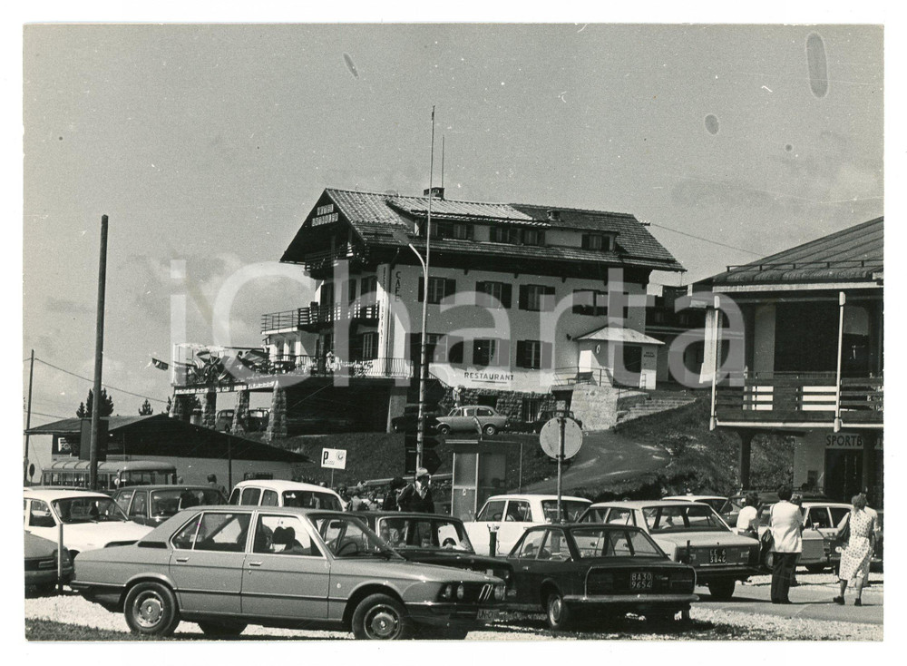 Fotografia d epoca originale 1979 ALPE DI SIUSI BZ Panorama con Hotel Urthaler  Foto 17x13 cm 1