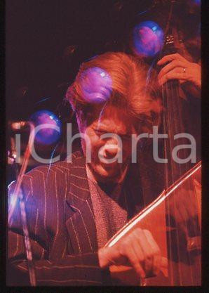 Fotografia d epoca originale Kyle EASTWOOD  MILAN Jazz bassist Performance 1999 ca  35 mm vintage slide 16 1