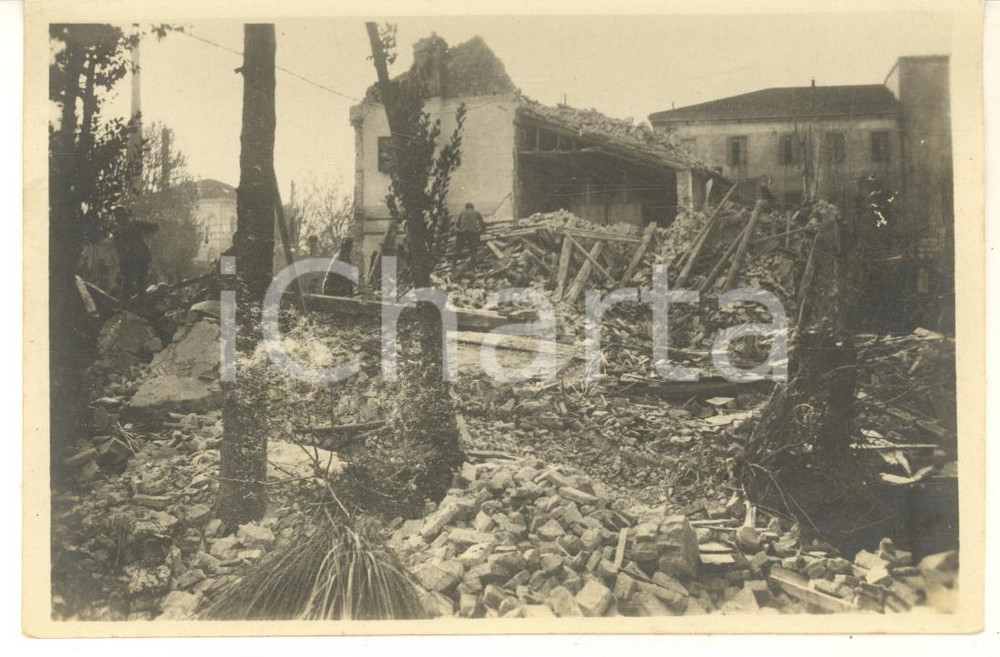 Fotografia d epoca originale 1918 WW1 PADOVA Bombardamenti austriaci  Casa Bortoli sul cavalcavia  Foto 1