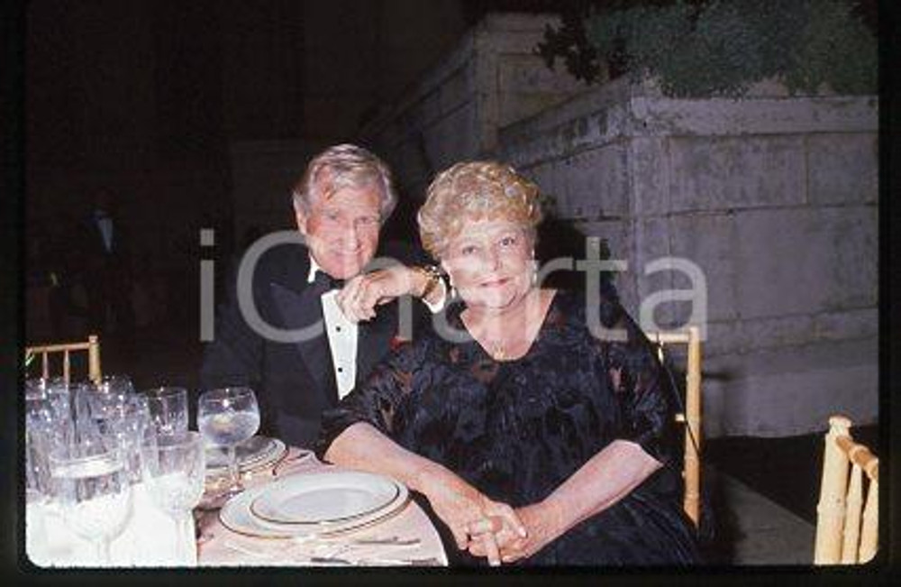 Lloyd BRIDGES and wife Dorothy BRIDGES - CINEMA 1987 * 35 mm vintage slide 1