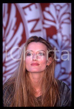 Natascha McELHONE - VENICE Festival British actress 1998 * 35mm vintage slide 13