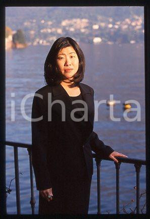 Banana YOSHIMOTO - LAGO DI COMO Scrittrice Ritratto 1993ca *35mm vintage slide 4