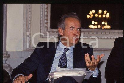 Guglielmo FERRO - BANCO AMBROSIANO VENETO Ritratto 1990ca *35mm vintage slide 16