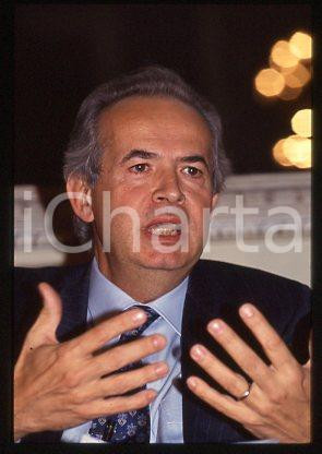 Guglielmo FERRO - BANCO AMBROSIANO VENETO Ritratto 1990ca *35mm vintage slide 17