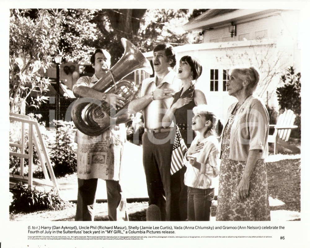 1991 MY GIRL Dan AYKROYD Jamie Lee CURTIS Anna CHLUMSKY celebrate July 4th *Foto