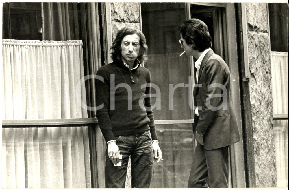 1970 ca MILANO (?) Ritratto di Alfredo CERRUTI fuori da un ristorante *Foto 