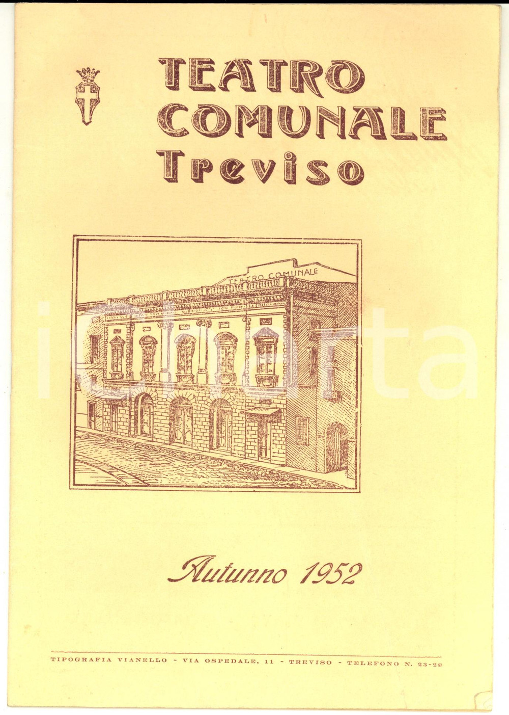 1952 TREVISO Teatro Comunale - Programma della stagione - ILLUSTRATO 30 pp. Pubblicazione d'epoca, illustrata, con numerose pubblicit&agrave;.  CONDIZIONI: GPAGINE: 30     originale e autentica 1