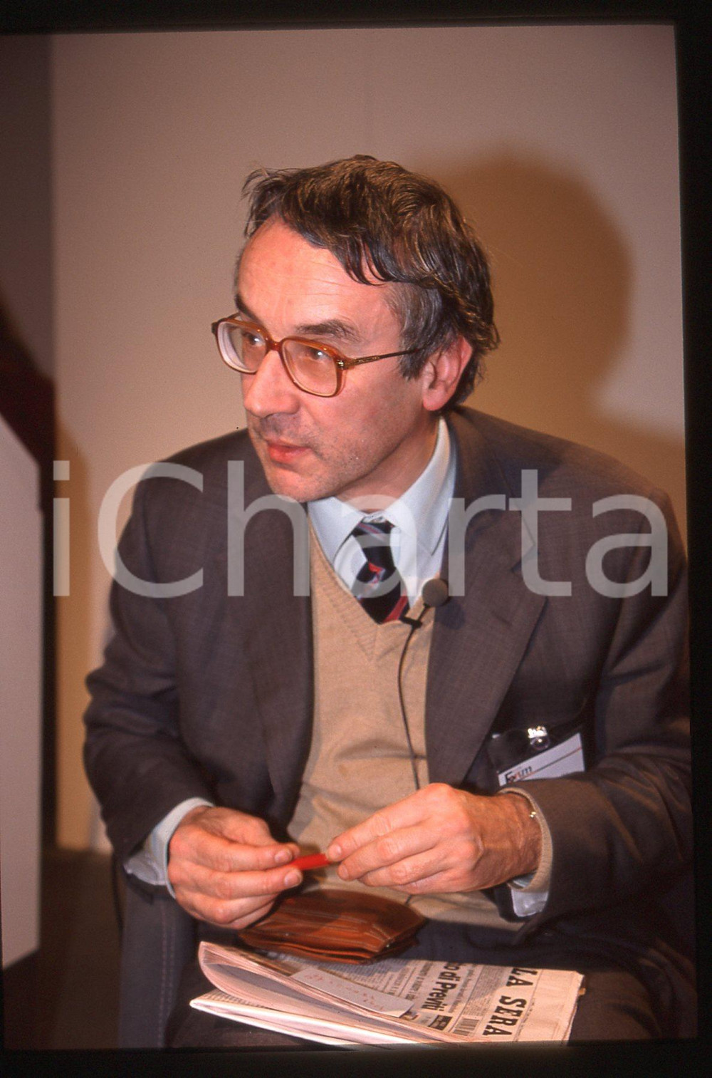 35mm vintage slide* 1998 MILANO Giulio GIORELLO Il filosofo al Forum NOVARTIS 2