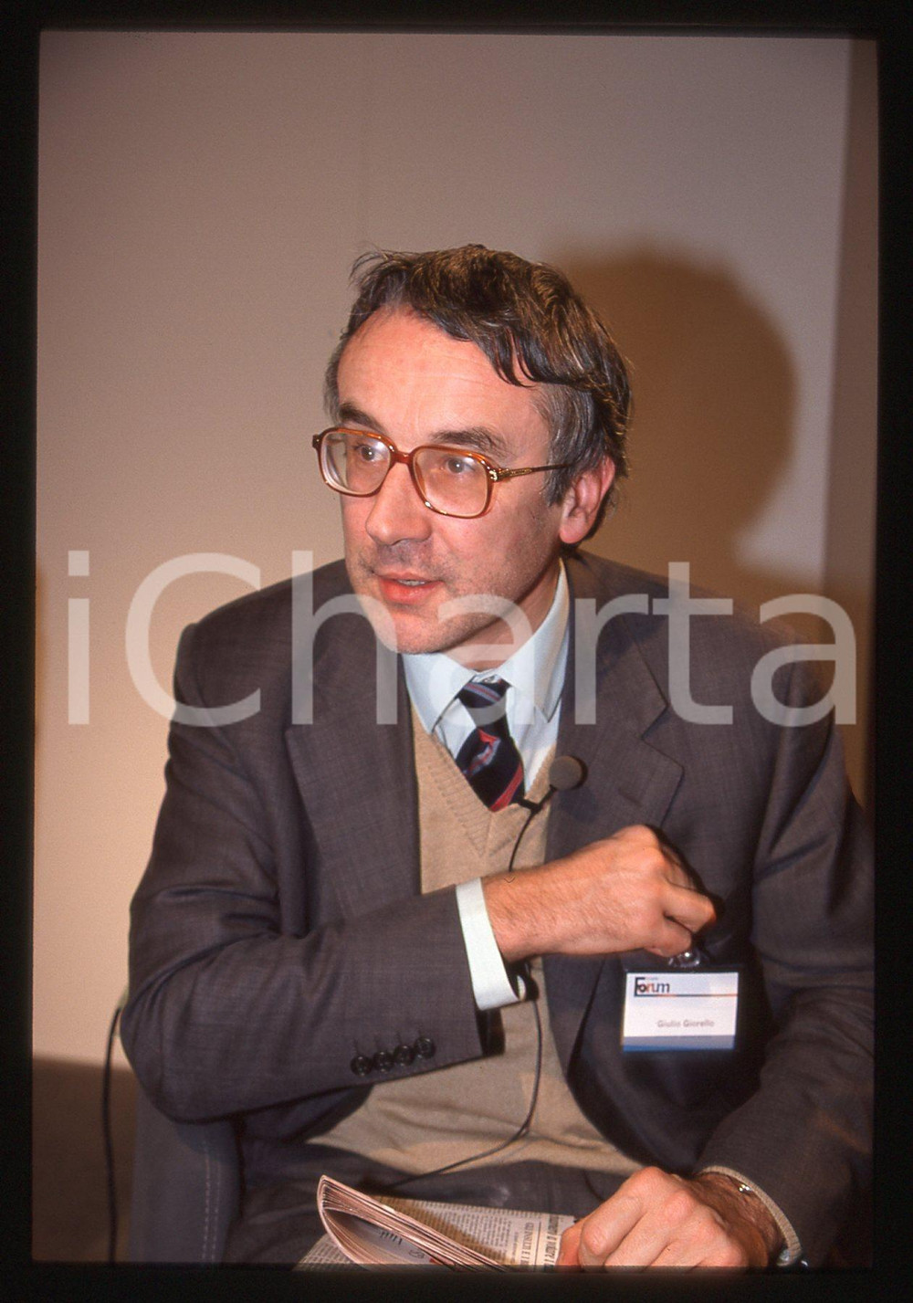 35mm vintage slide* 1998 MILANO Giulio GIORELLO Il filosofo al Forum NOVARTIS 6