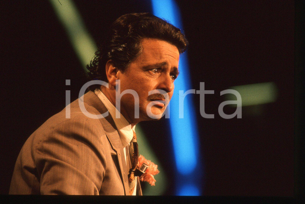 35mm vintage slide* 1988 FESTIVAL DI SANREMO Beppe GRILLO in scena RAI UNO (3)