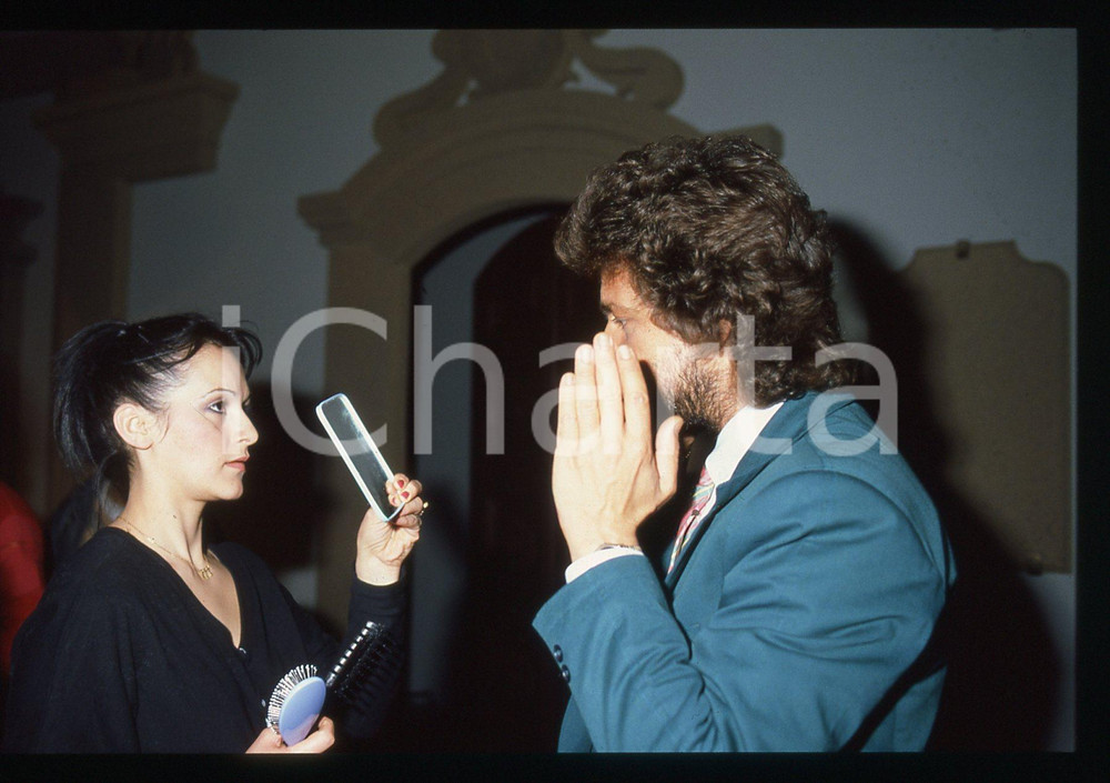 35mm vintage slide* 1984 "Te lo do io il Brasile" Beppe GRILLO backstage (3)
