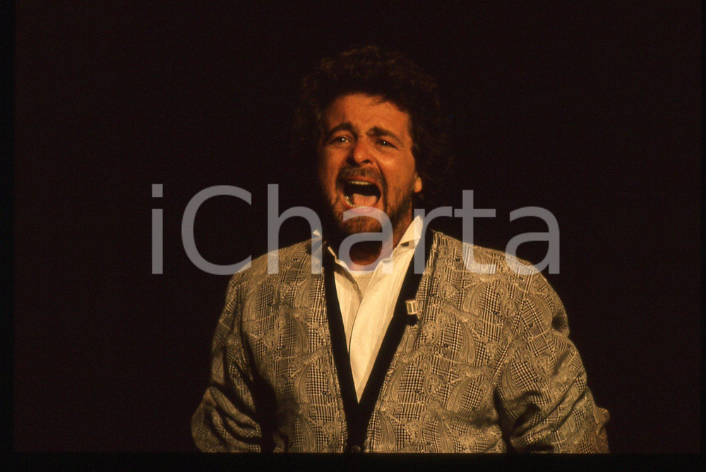35mm vintage slide* 1988 FESTIVAL DI SANREMO Beppe GRILLO in scena RAI UNO (5)