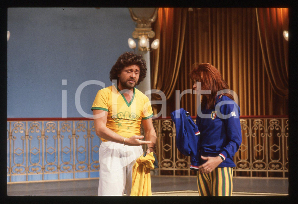 35mm vintage slide* 1984 "TE LO DO IO IL BRASILE" Beppe GRILLO RITA LEE RAI UNO