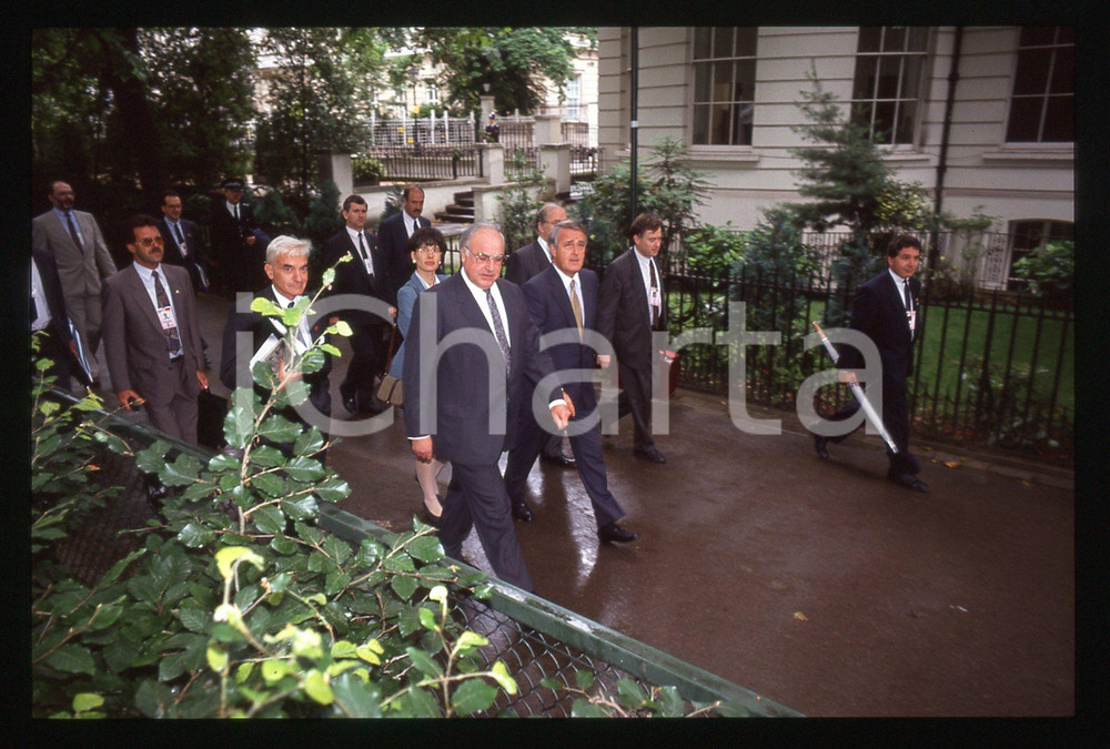 35mm vintage slide* 1991 LONDRA Helmut KOHL Brian MULRONEY al G7 POLITICA