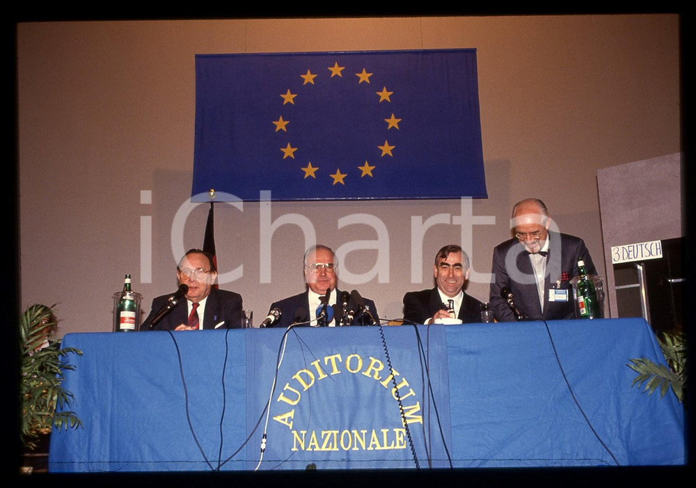 35mm vintage slide* 1990 ca ITALIA Helmut KOHL in conferenza stampa - CDU (2)