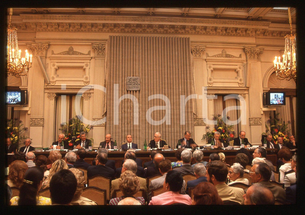 35mm vintage slide* 1994 TRIESTE - ASSICURAZIONI GENERALI Assemblea azionisti 1