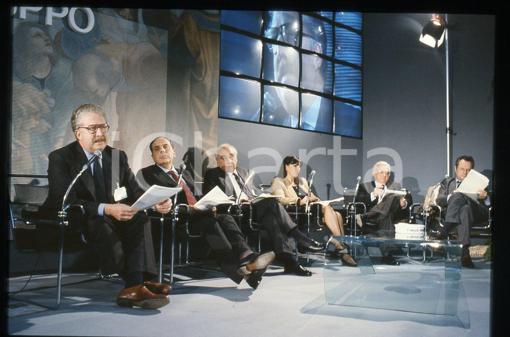 35mm vintage slide* 1989 BARI CONFINDUSTRIA "Mezzogiorno formazione sviluppo" 5