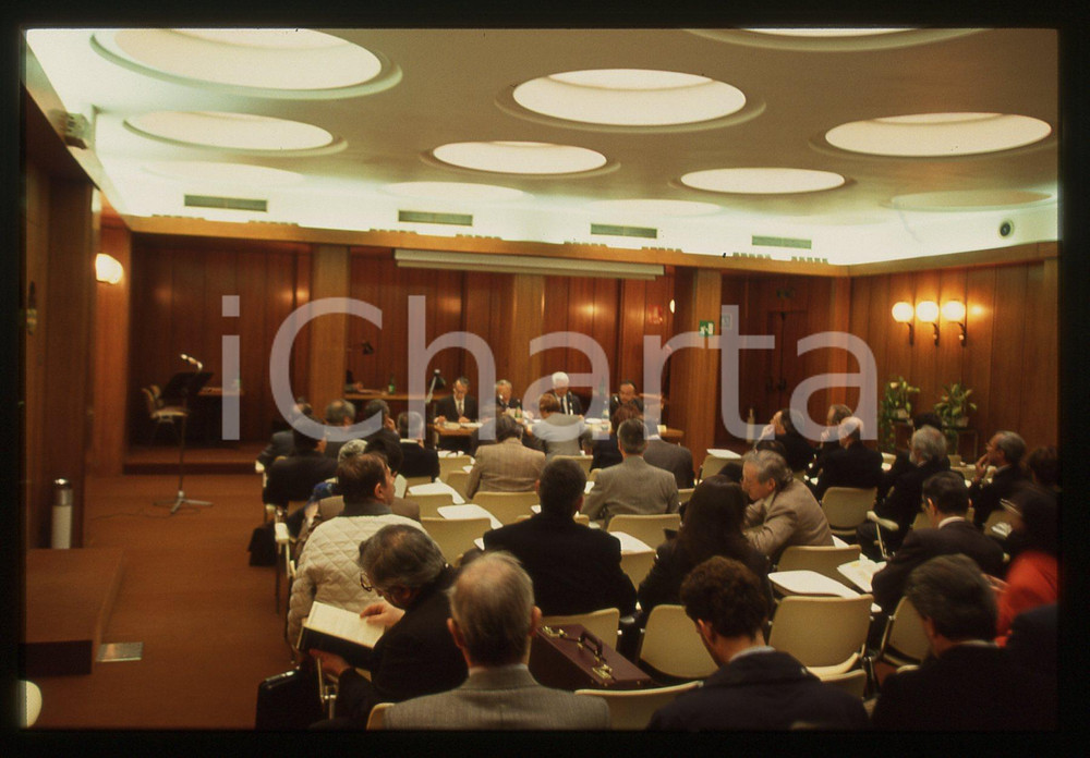 35mm vintage slide* 1995 ca TORINO - TORO ASSICURAZIONI Assemblea dei soci (2)