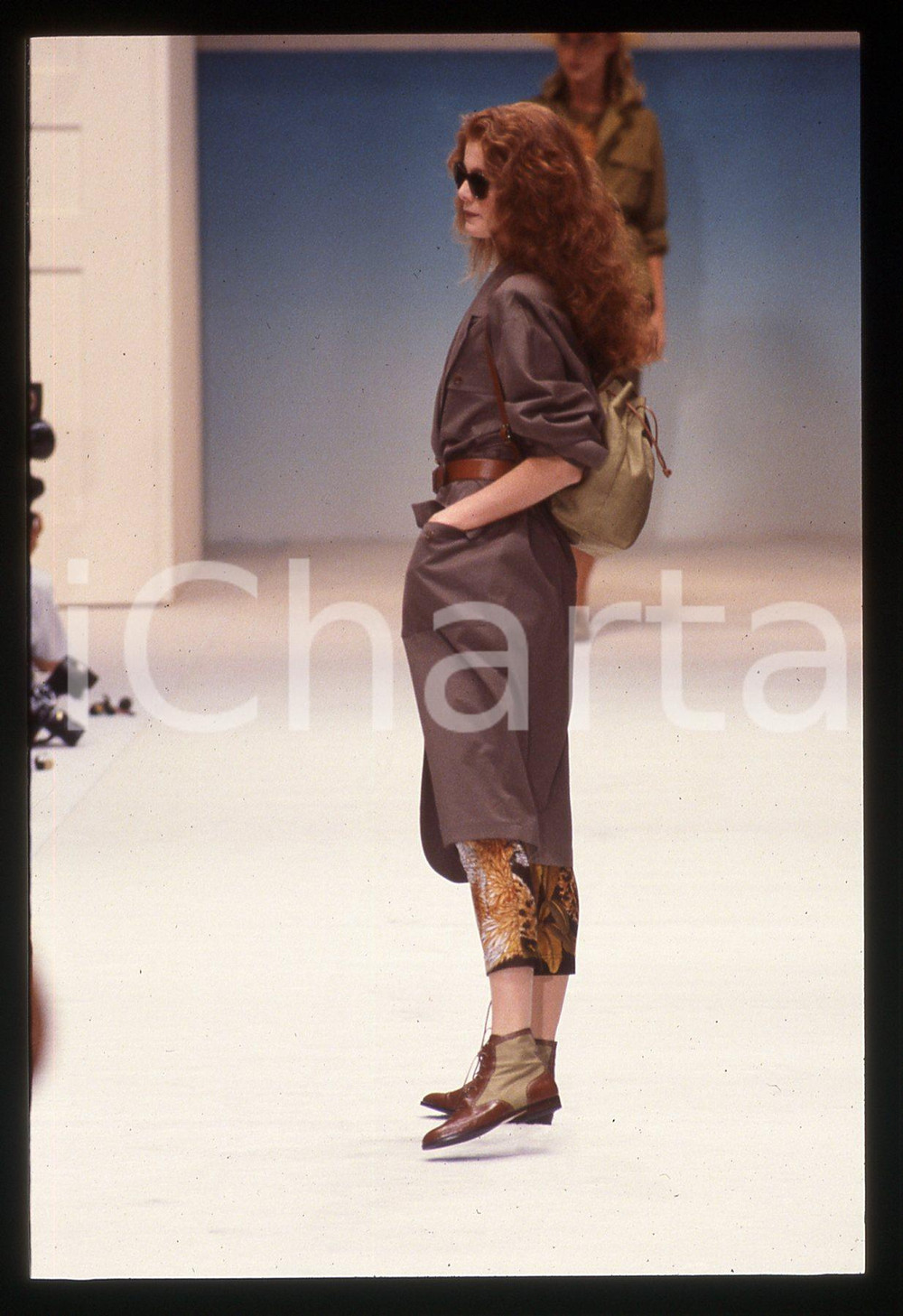 35mm vintage slide* 1990 ca MILANO? Alberta FERRETTI Sfilata 16