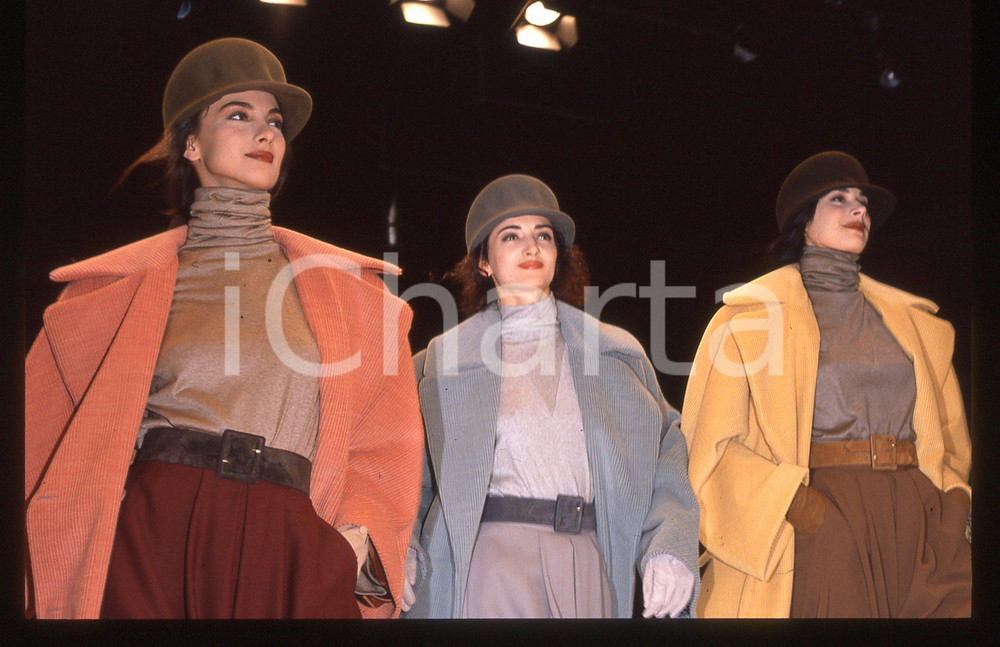 35mm vintage slide* 1990 ca MODA ERREUNO Sfilata autunno-inverno (21)