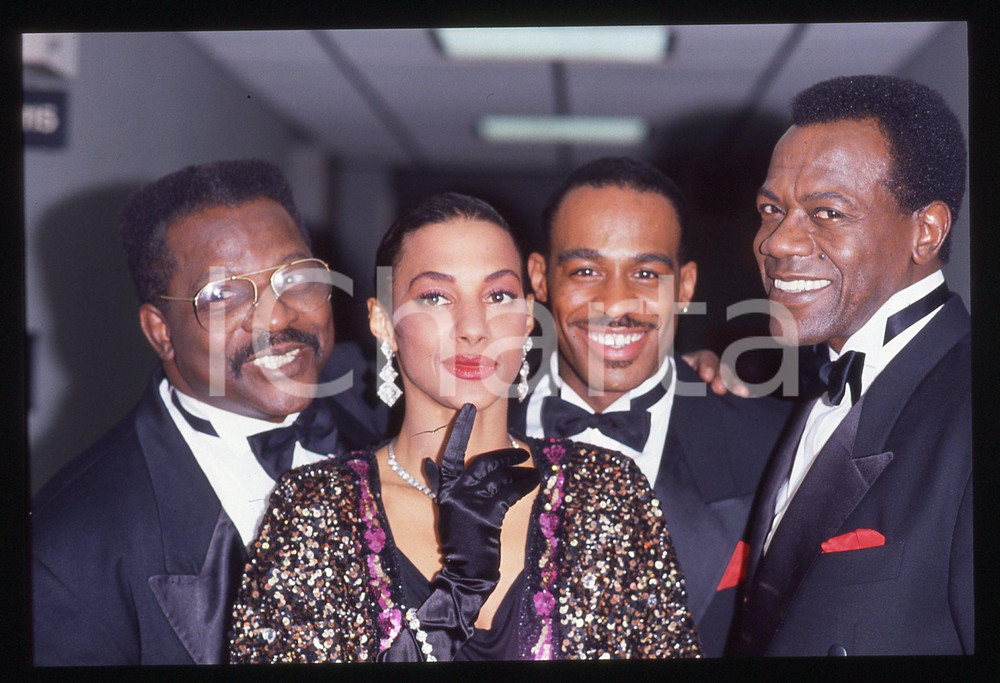 35mm vintage slide* 1991 TELEMIKE - THE PLATTERS backstage (25)