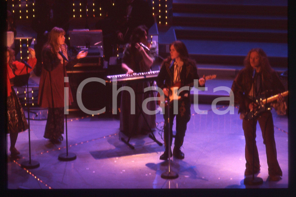 35mm vintage slide* 1996 FESTIVAL DI SANREMO - THE KELLY FAMILY Esibizione (10)