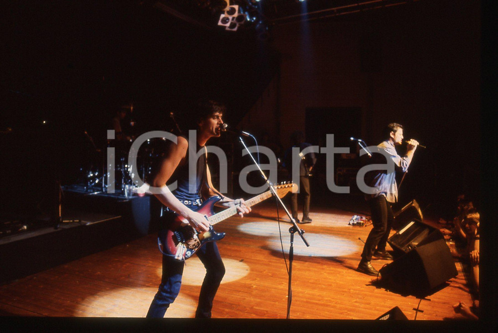 35mm vintage slide* 1990ca ITALIA - MUSICA - NOISEWORKS durante un concerto (1)